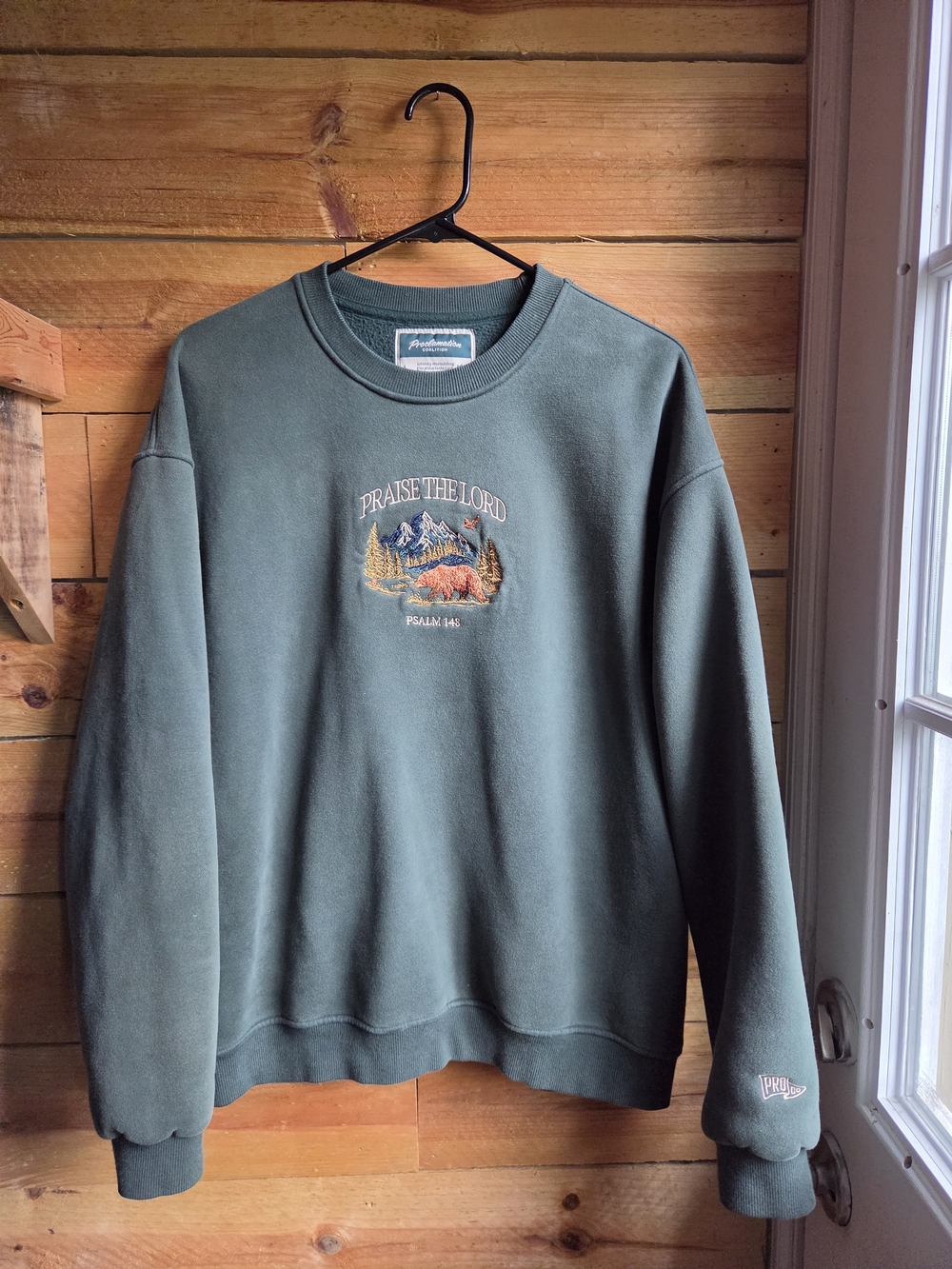 Proclomation Nation 'Praise The Lord' Embroidered Crewneck Sweatshirt